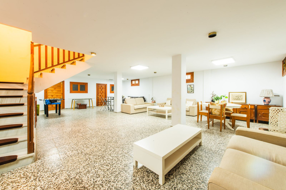 Huis te koop in Guadalmar | 7 slaapkamers H5067121