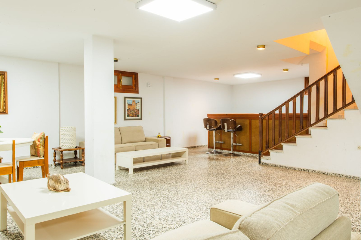 Huis te koop in Guadalmar | 7 slaapkamers H5067121