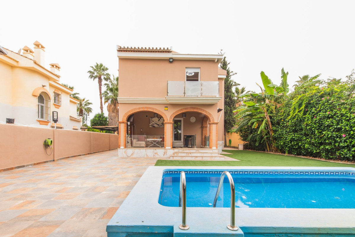 Huis te koop in Guadalmar | 7 slaapkamers H5067121
