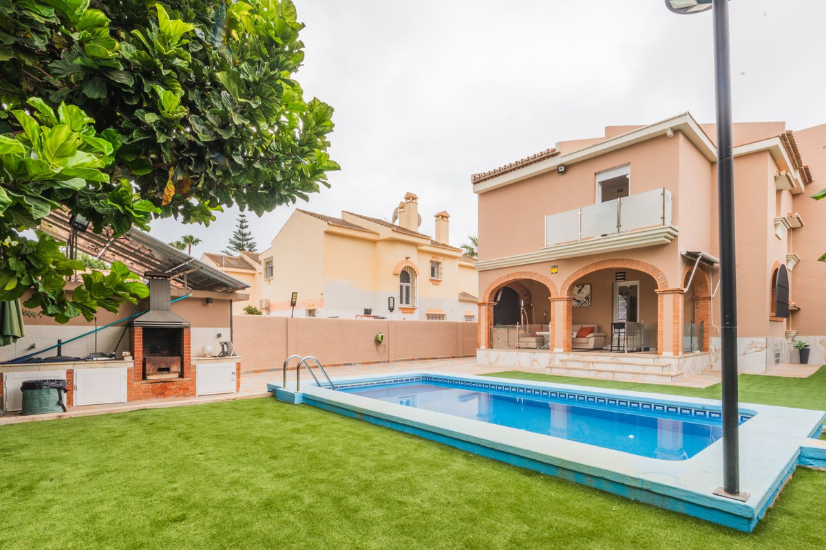 Huis te koop in Guadalmar | 7 slaapkamers H5067121