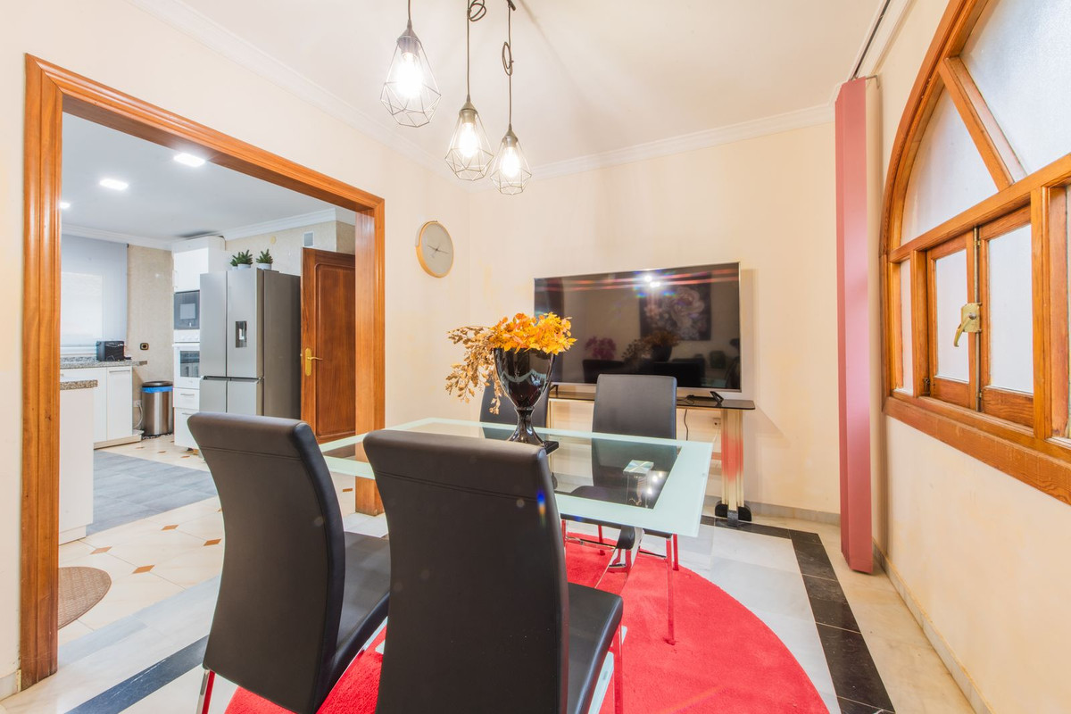 Huis te koop in Guadalmar | 7 slaapkamers H5067121