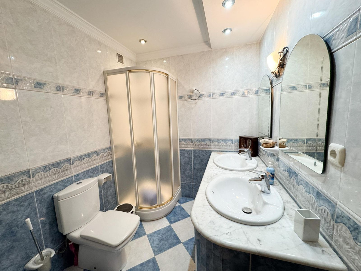 Huis te koop in Guadalmar | 4 slaapkamers H5181352