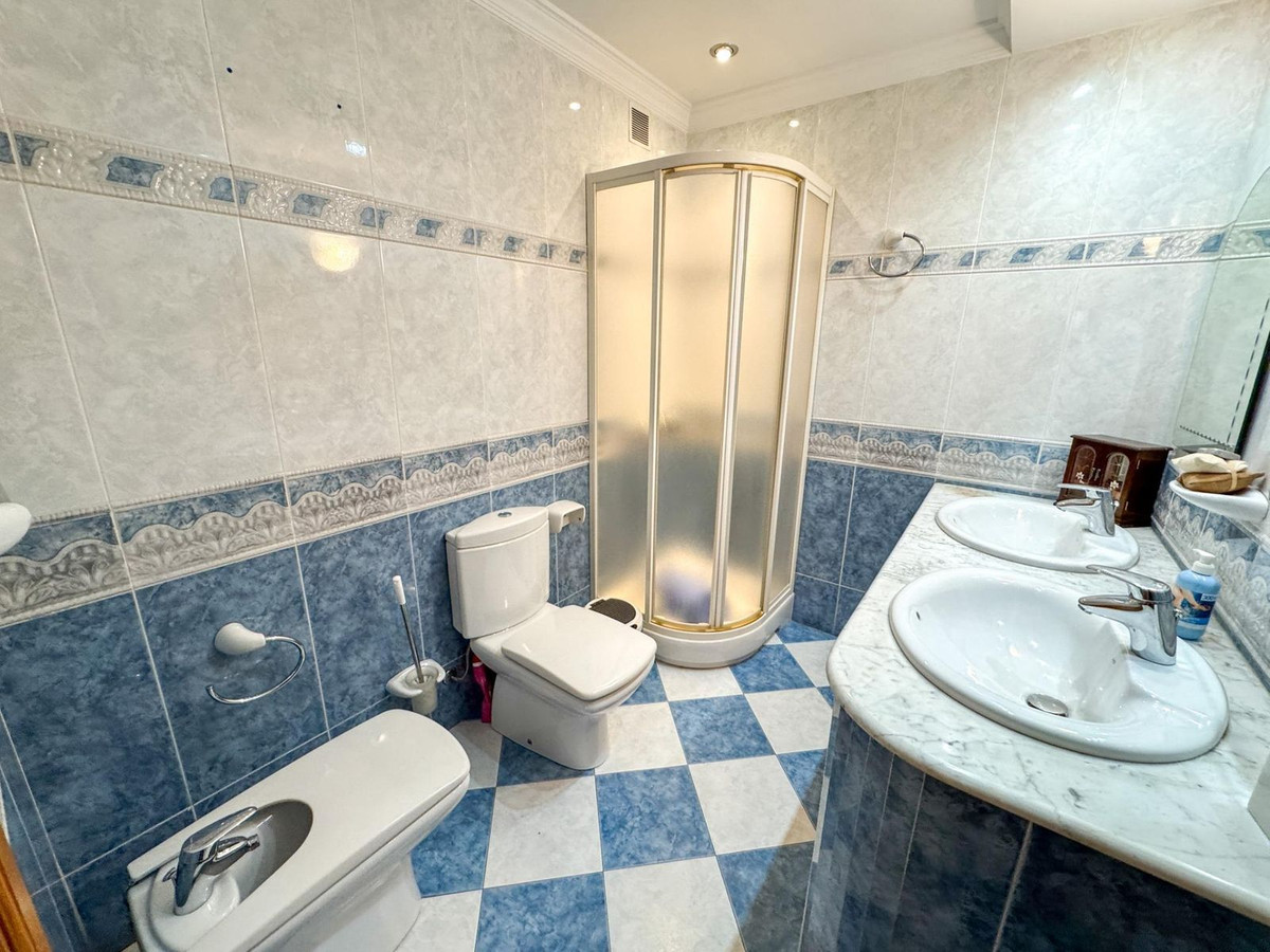 Huis te koop in Guadalmar | 4 slaapkamers H5181352