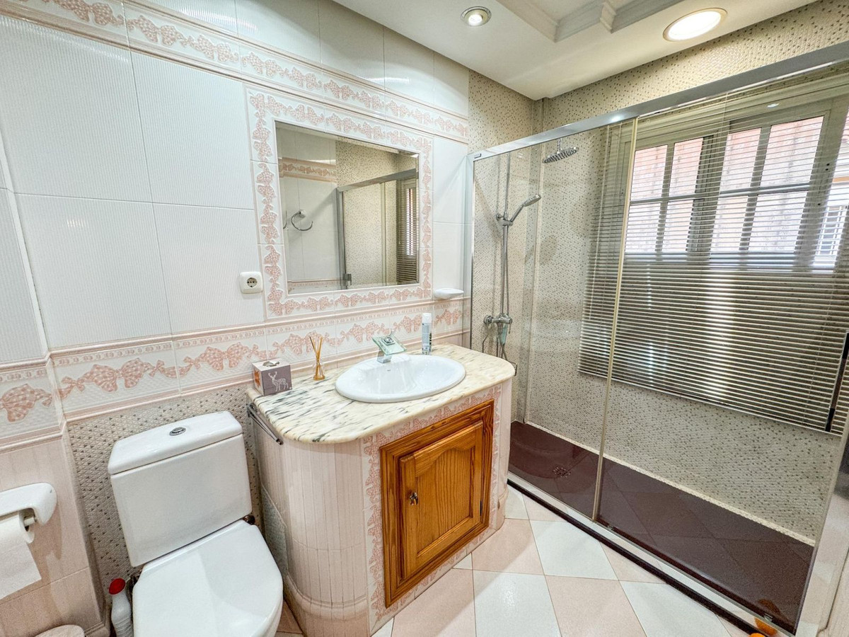 Huis te koop in Guadalmar | 4 slaapkamers H5181352