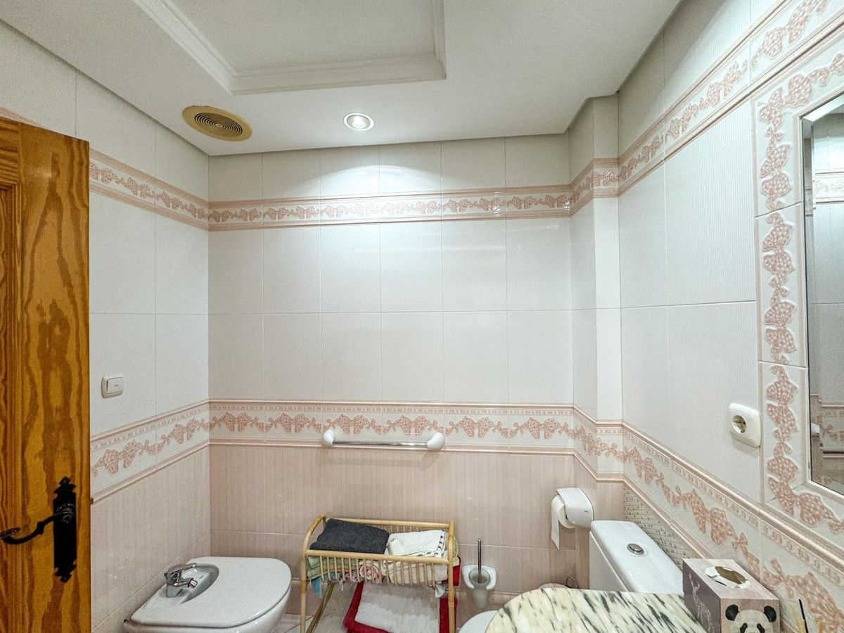 Huis te koop in Guadalmar | 4 slaapkamers H5181352