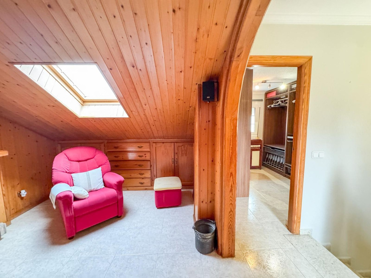 Huis te koop in Guadalmar | 4 slaapkamers H5181352