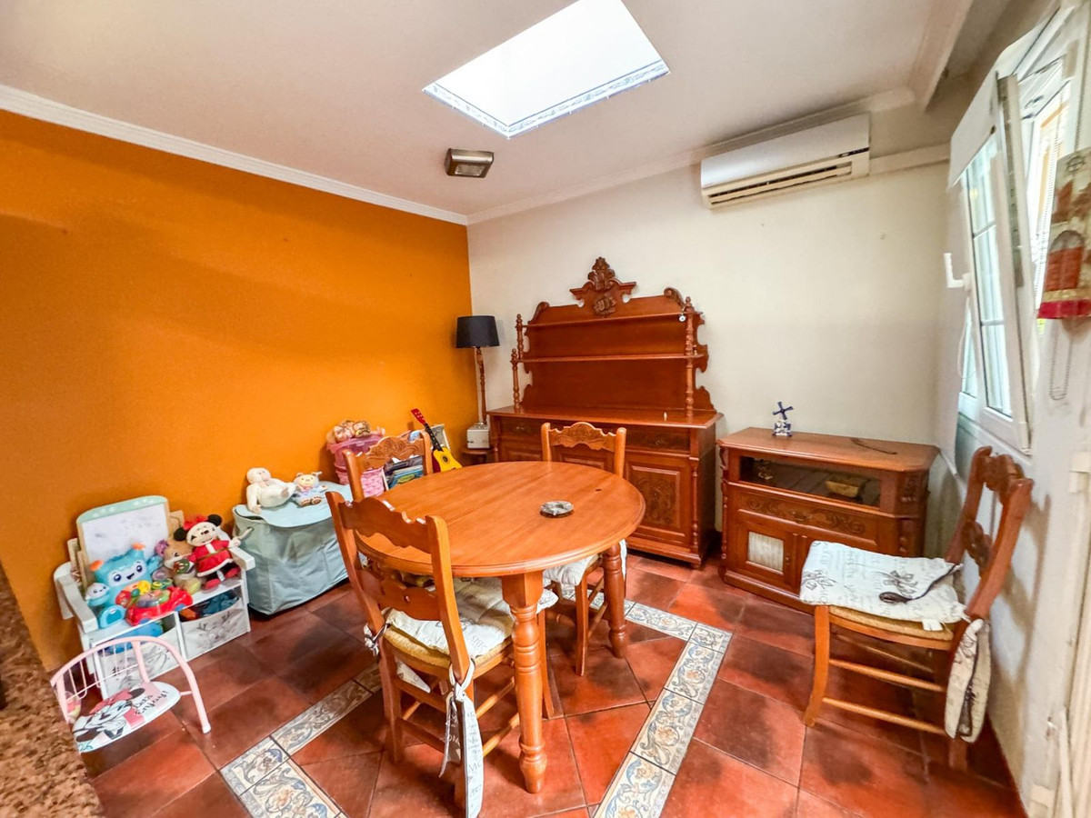 Huis te koop in Guadalmar | 4 slaapkamers H5181352