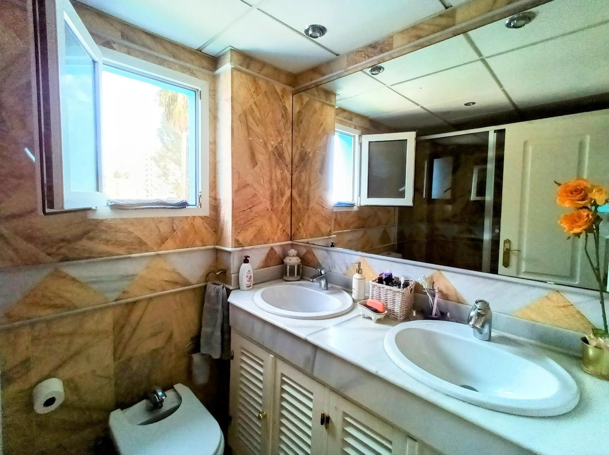 Huis te koop in Guadalmar | 4 slaapkamers H5216440