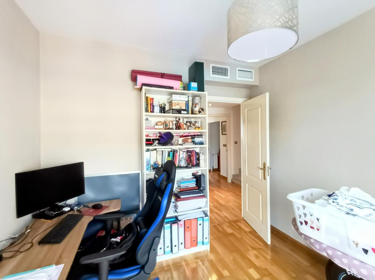 Huis te koop in Guadalmar | 4 slaapkamers H5216440