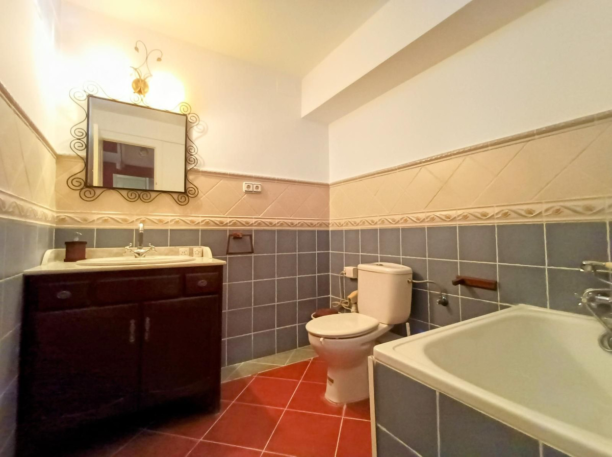 Huis te koop in Guadalmar | 4 slaapkamers H5216440