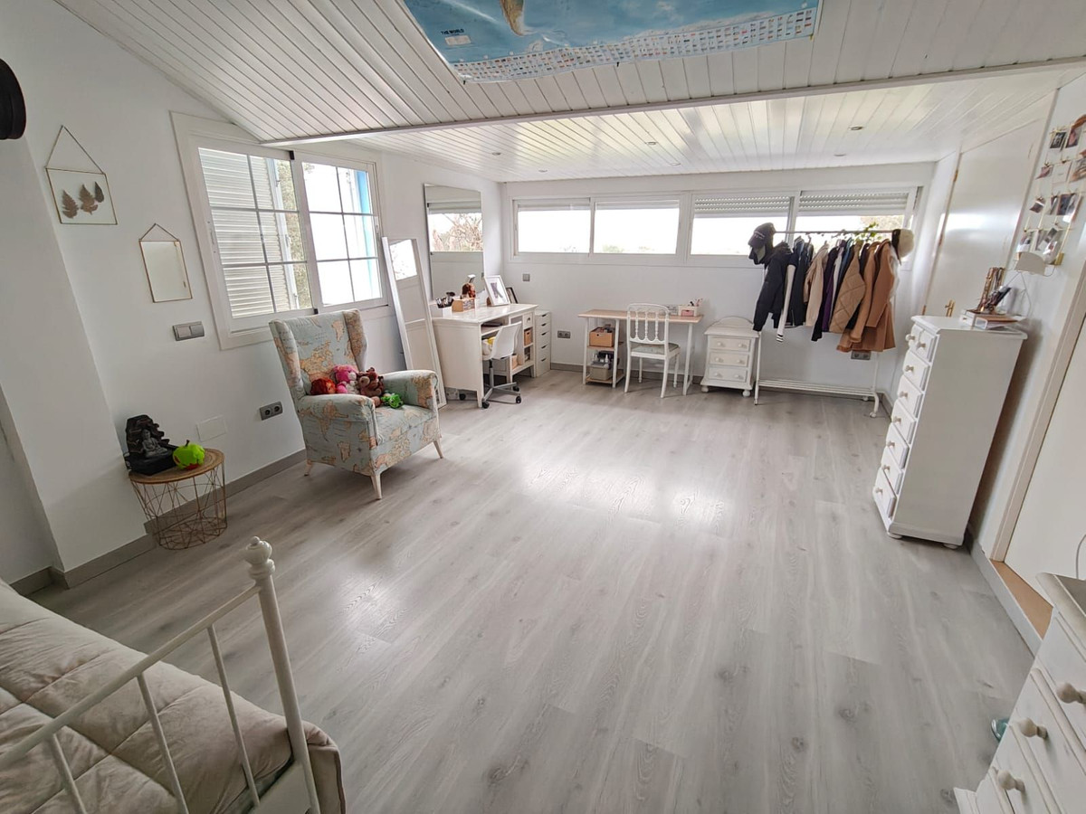 Huis te koop in Guadalmar | 4 slaapkamers H5253970