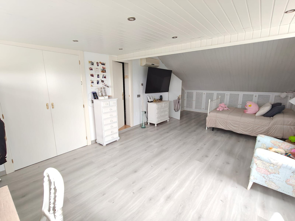 Huis te koop in Guadalmar | 4 slaapkamers H5253970