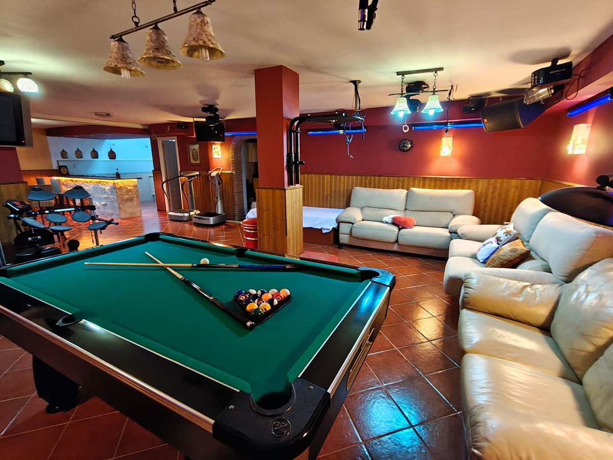 Huis te koop in Guadalmar | 4 slaapkamers H5253970