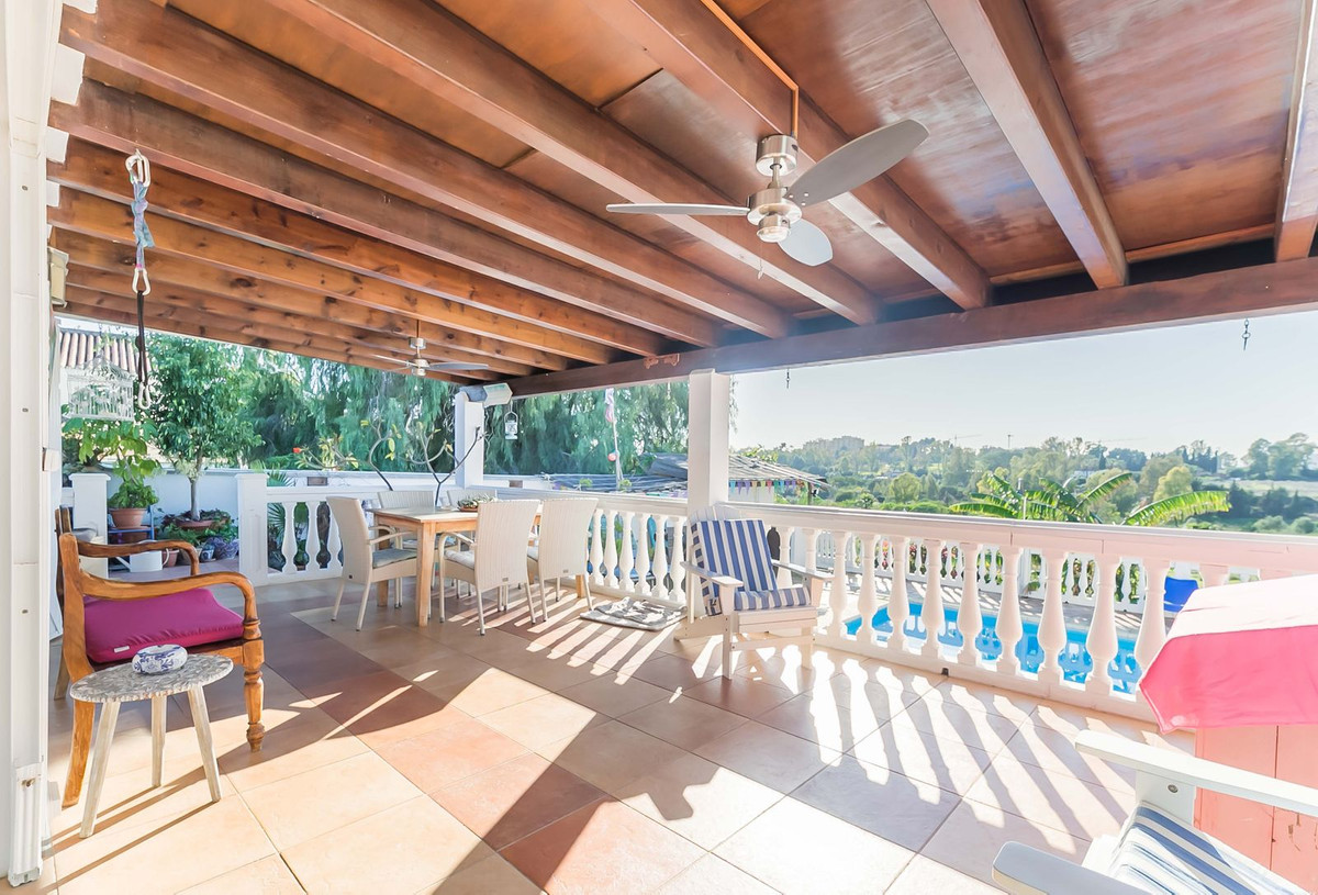 Vrijstaande Villa in Guadalmina Alta-4