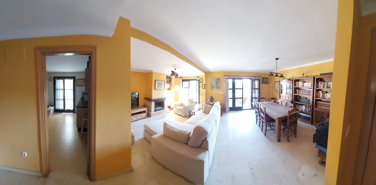 Semi-Vrijstaande Villa in Guadalmina Alta-17