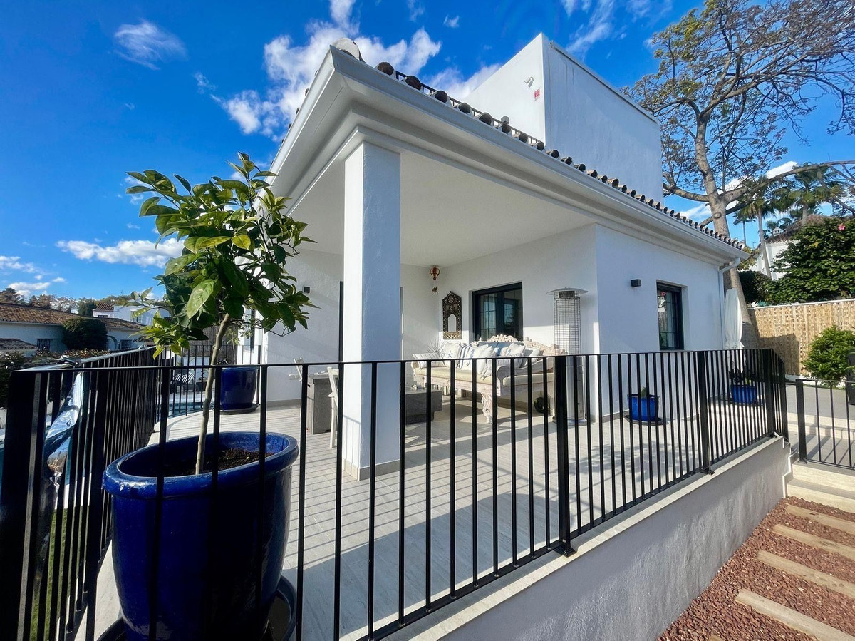 Vrijstaande Villa in Guadalmina Alta-3