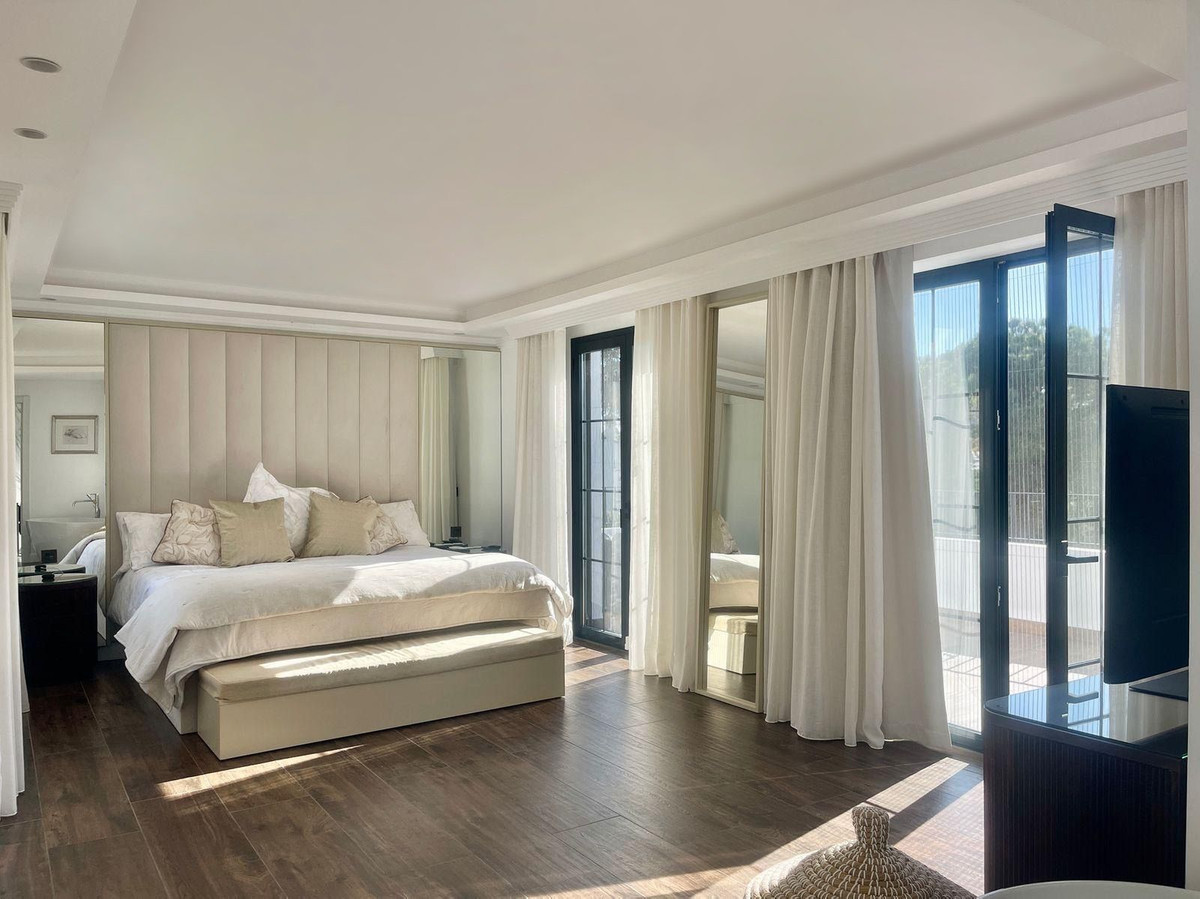 Vrijstaande Villa in Guadalmina Alta-37