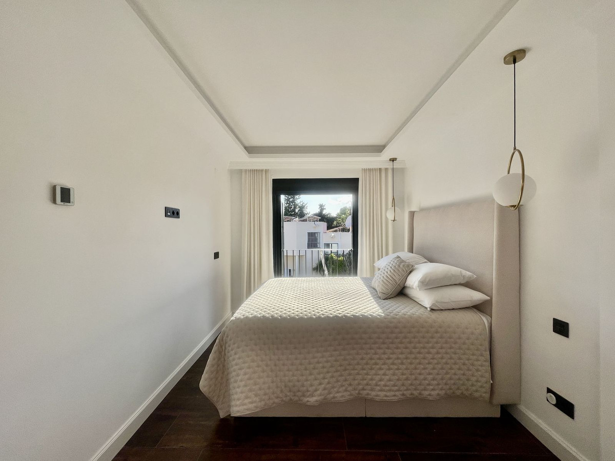 Vrijstaande Villa in Guadalmina Alta-48