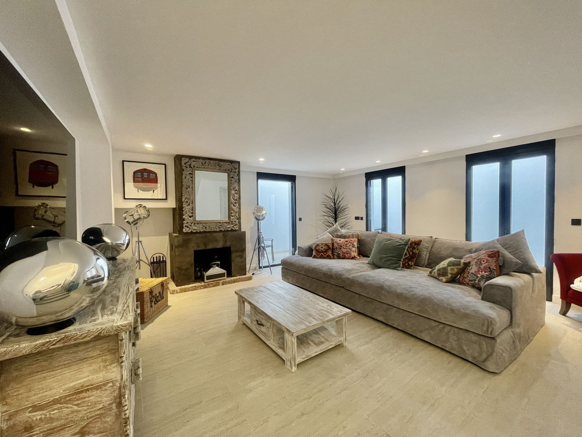 Vrijstaande Villa in Guadalmina Alta-53