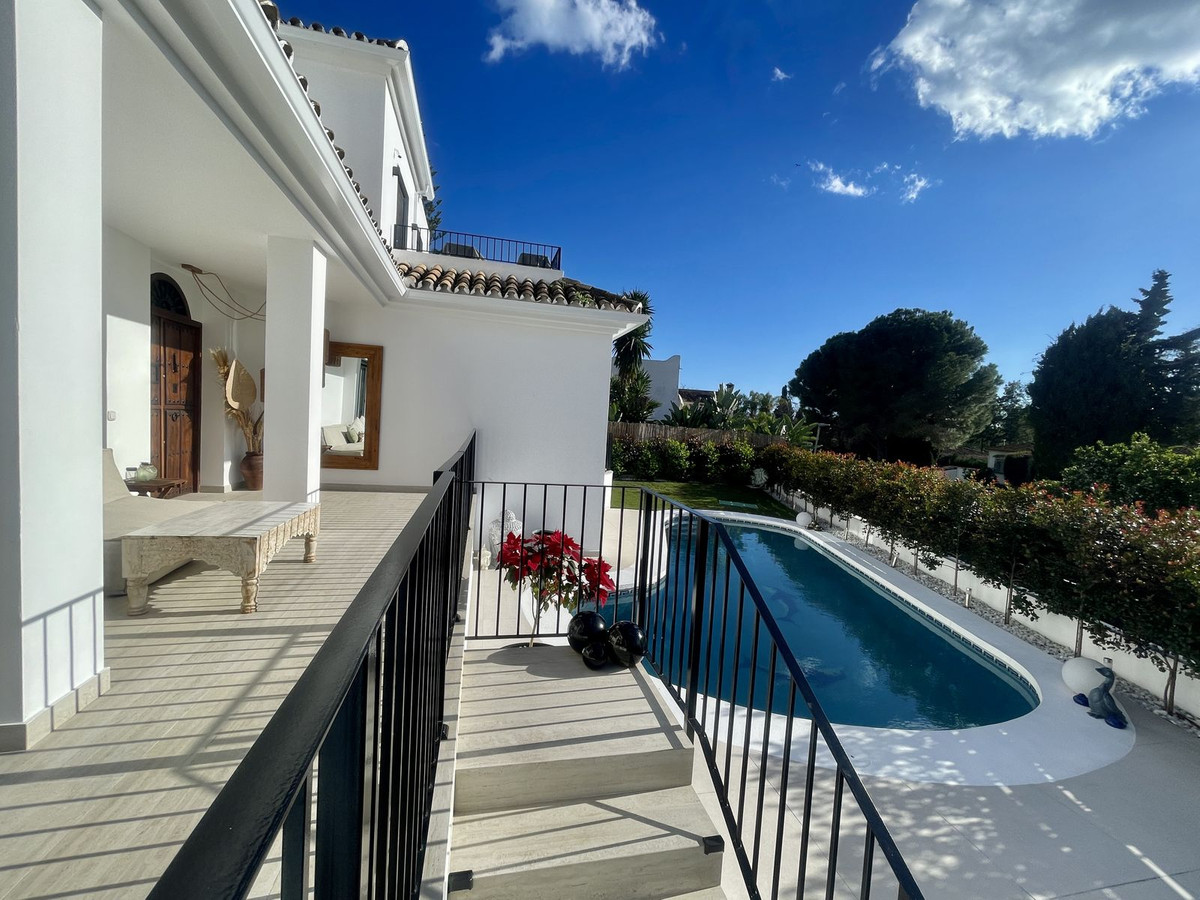 Vrijstaande Villa in Guadalmina Alta-7
