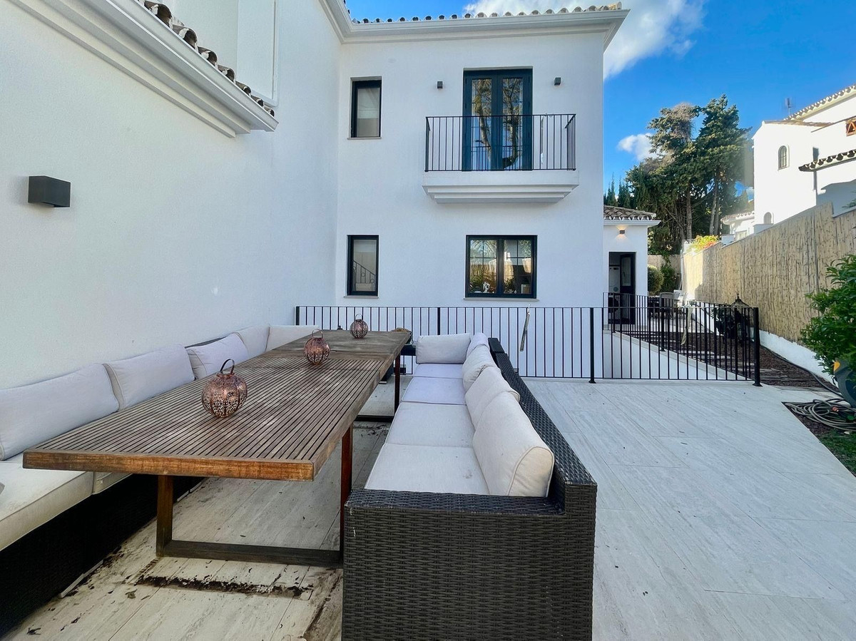 Vrijstaande Villa in Guadalmina Alta-9