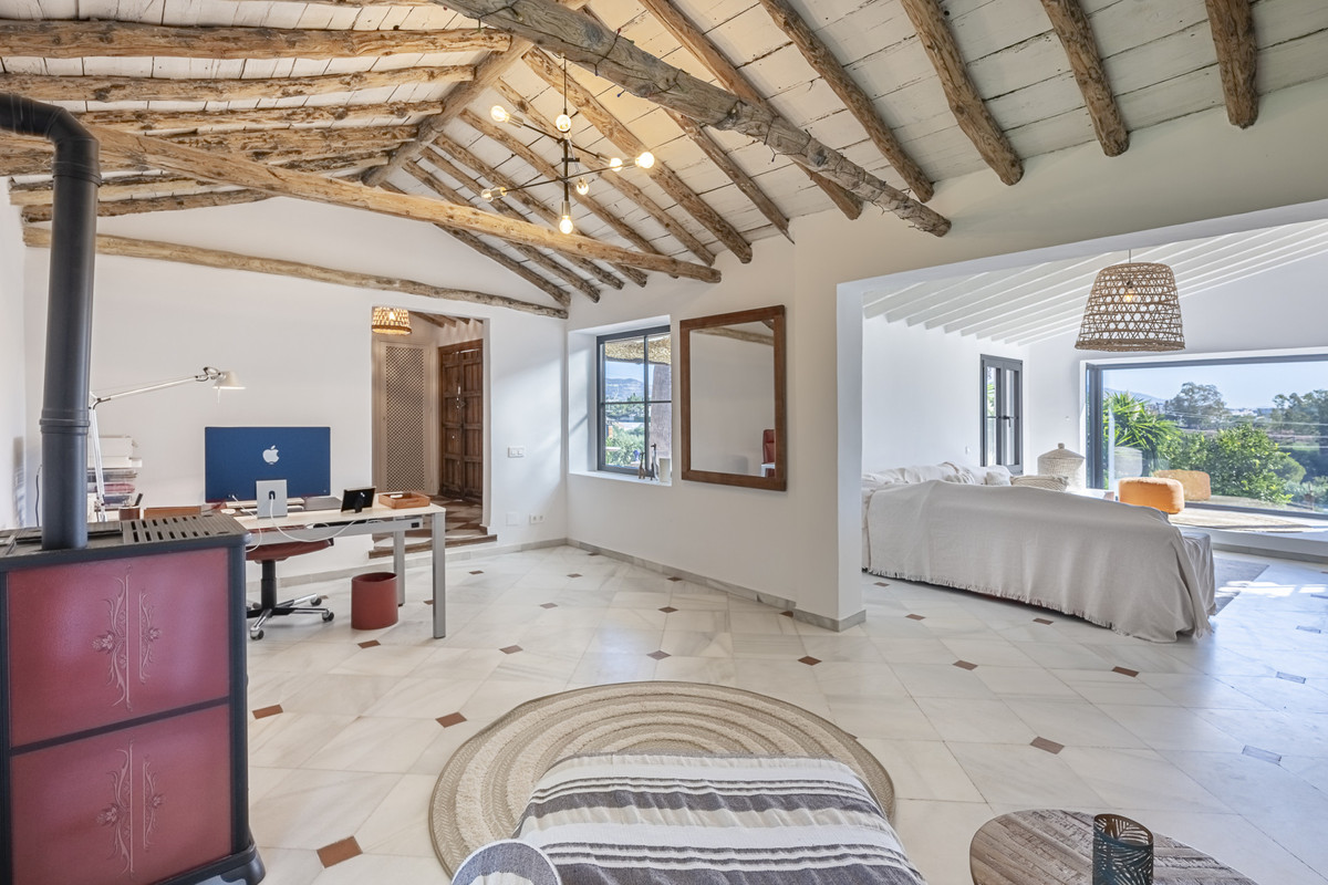 Vrijstaande Villa in Guadalmina Alta-33