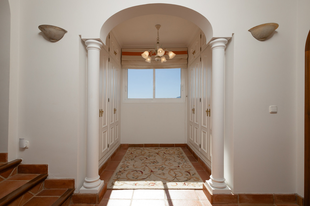 Vrijstaande Villa in Guadalmina Alta-13