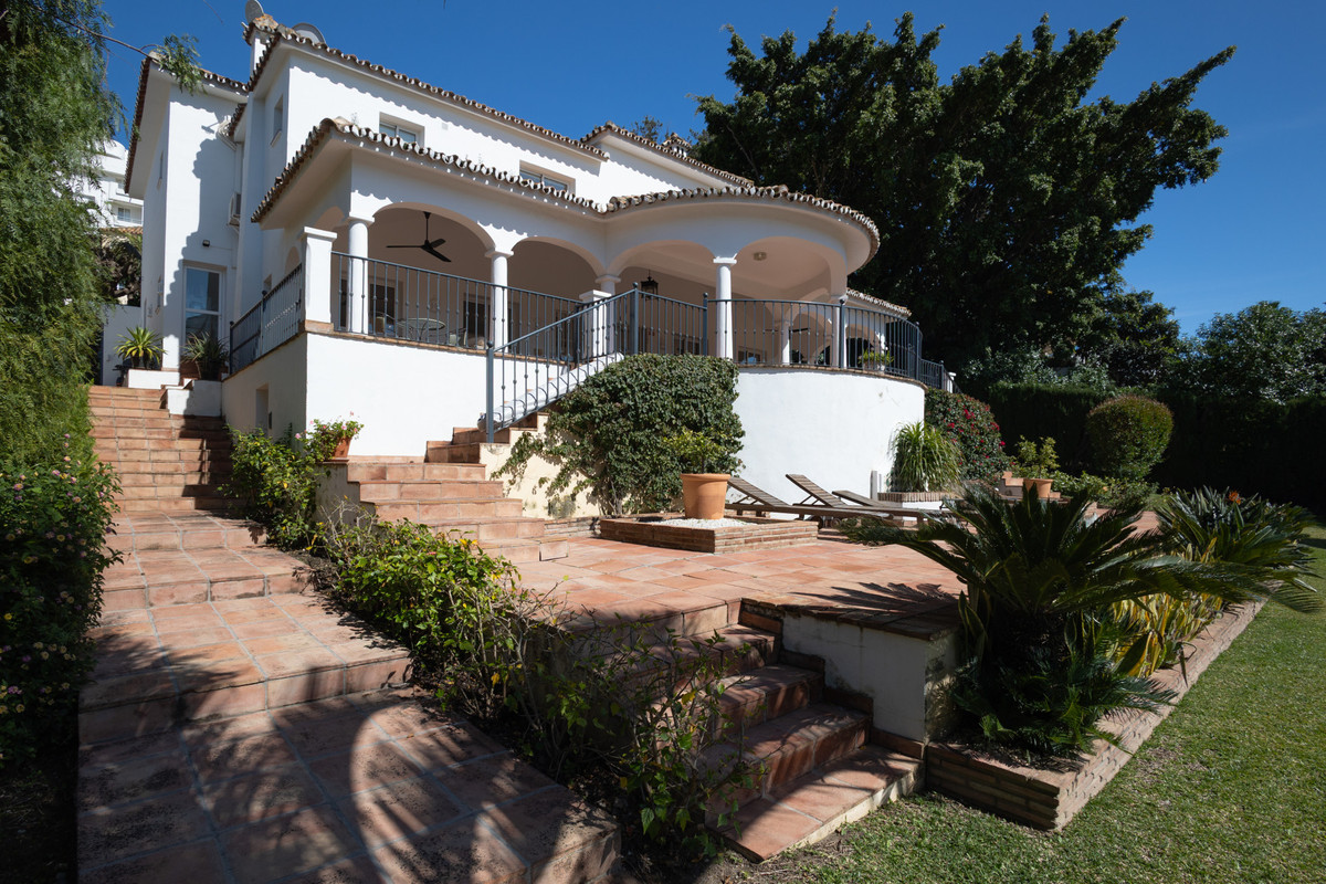 Vrijstaande Villa in Guadalmina Alta-33