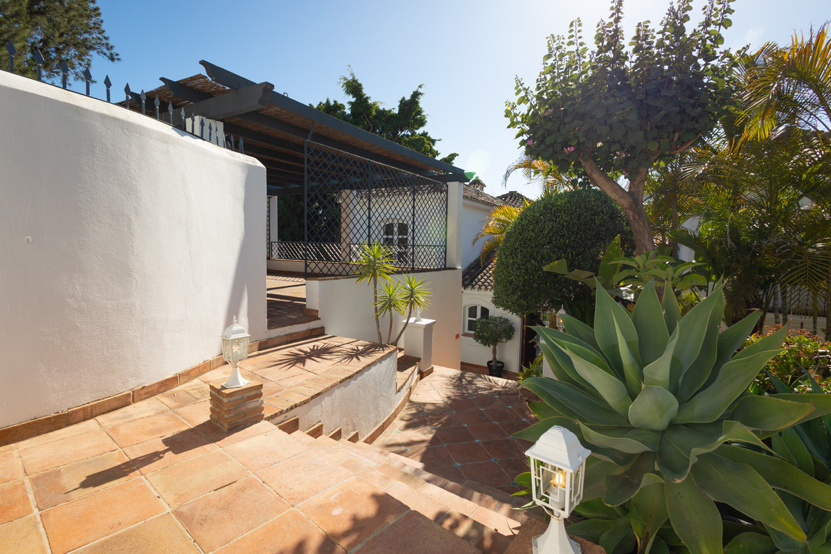 Vrijstaande Villa in Guadalmina Alta-34