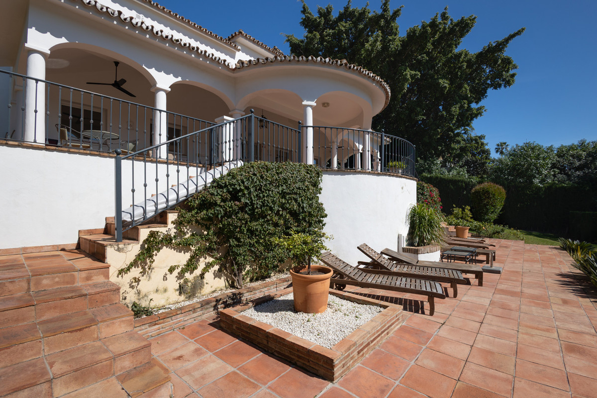 Vrijstaande Villa in Guadalmina Alta-36