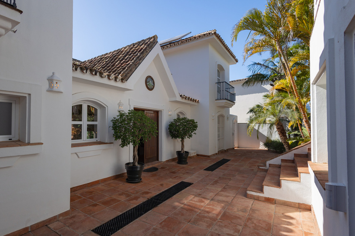 Vrijstaande Villa in Guadalmina Alta-4