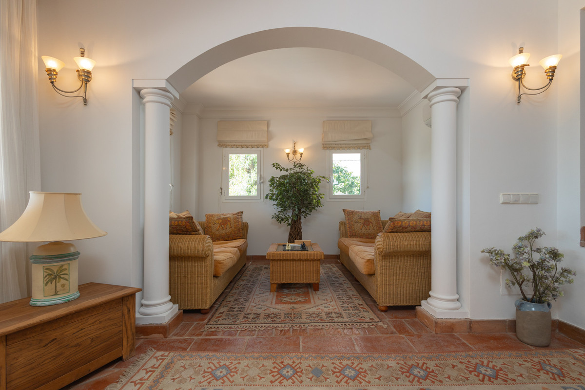Vrijstaande Villa in Guadalmina Alta-6