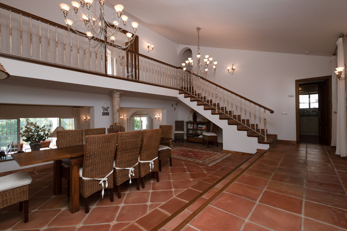 Vrijstaande Villa in Guadalmina Alta-8
