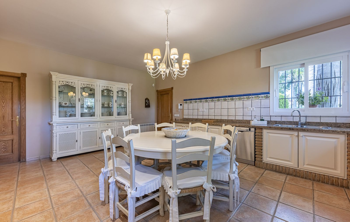 Huis te koop in Guadalmina Alta | 4 slaapkamers H5067145