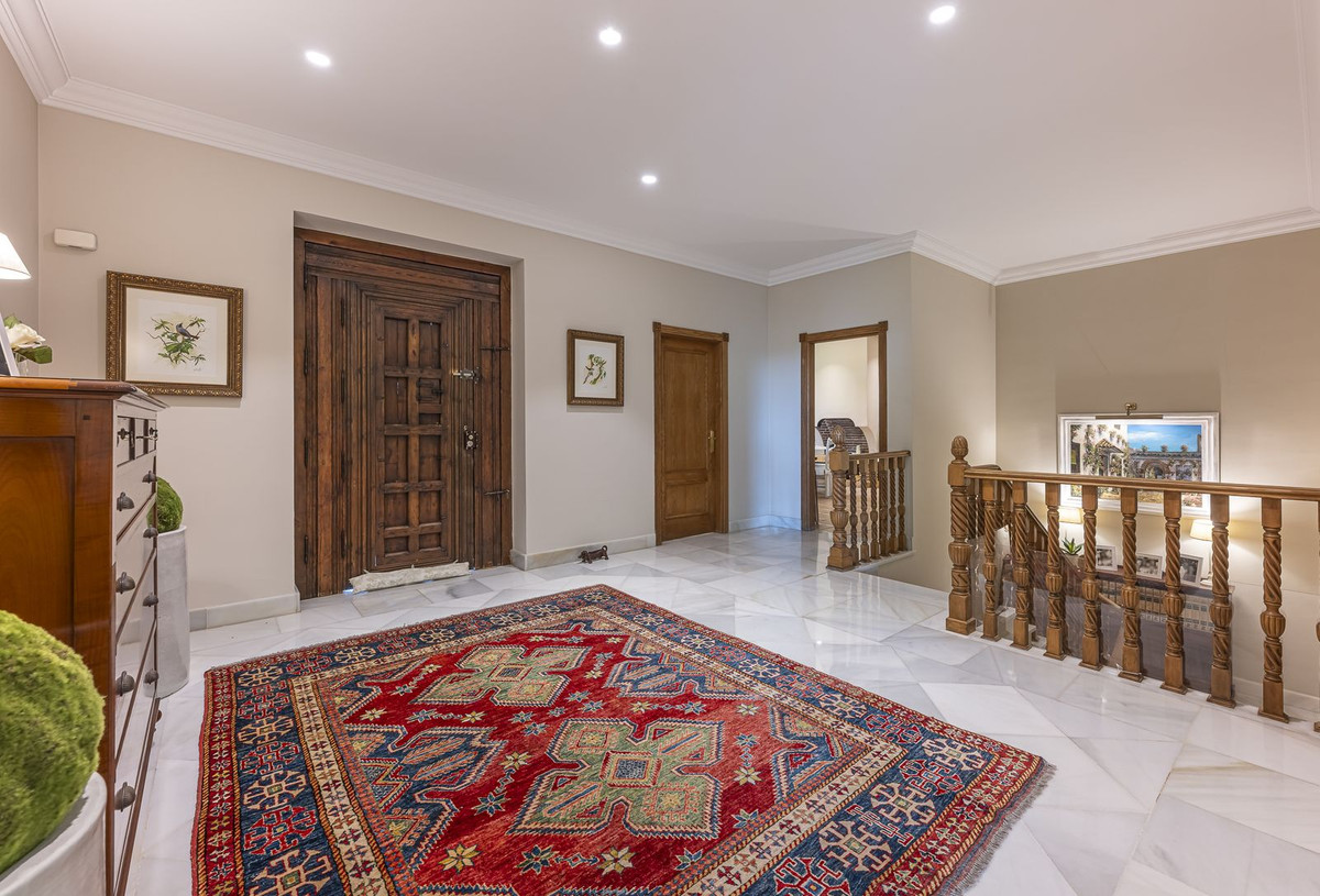Huis te koop in Guadalmina Alta | 4 slaapkamers H5067145
