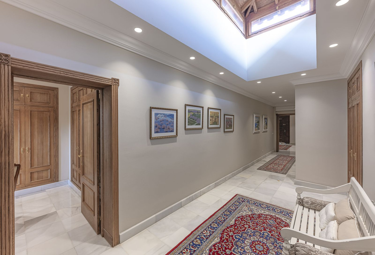 Huis te koop in Guadalmina Alta | 4 slaapkamers H5067145