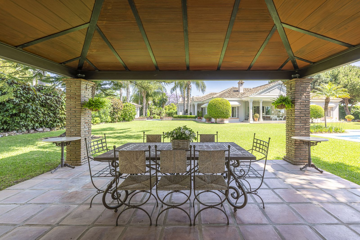 Huis te koop in Guadalmina Alta | 4 slaapkamers H5067145