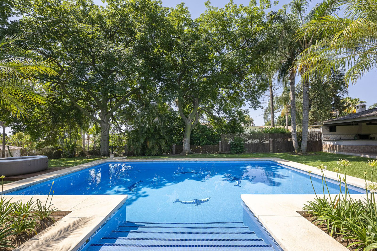 Huis te koop in Guadalmina Alta | 4 slaapkamers H5067145