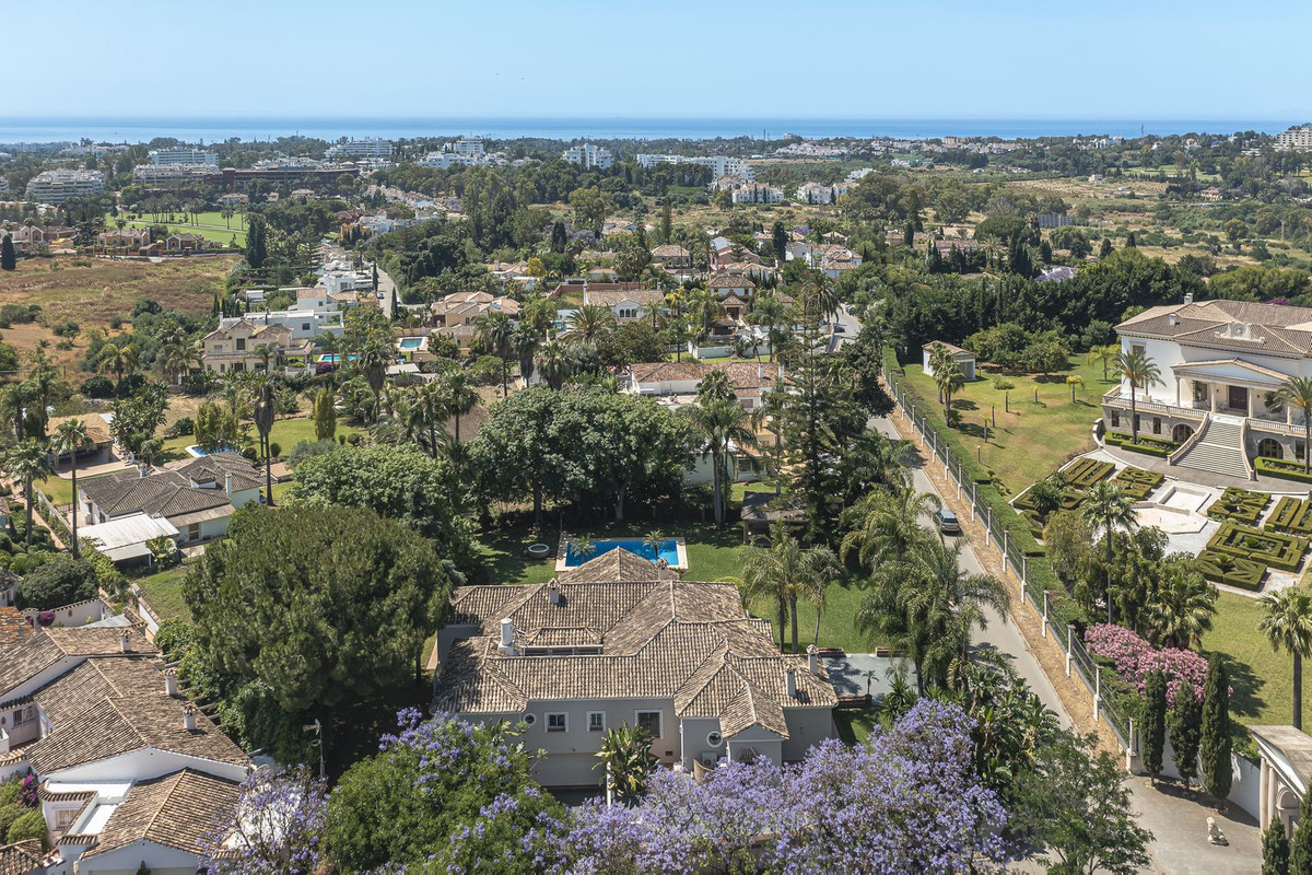 Huis te koop in Guadalmina Alta | 4 slaapkamers H5067145