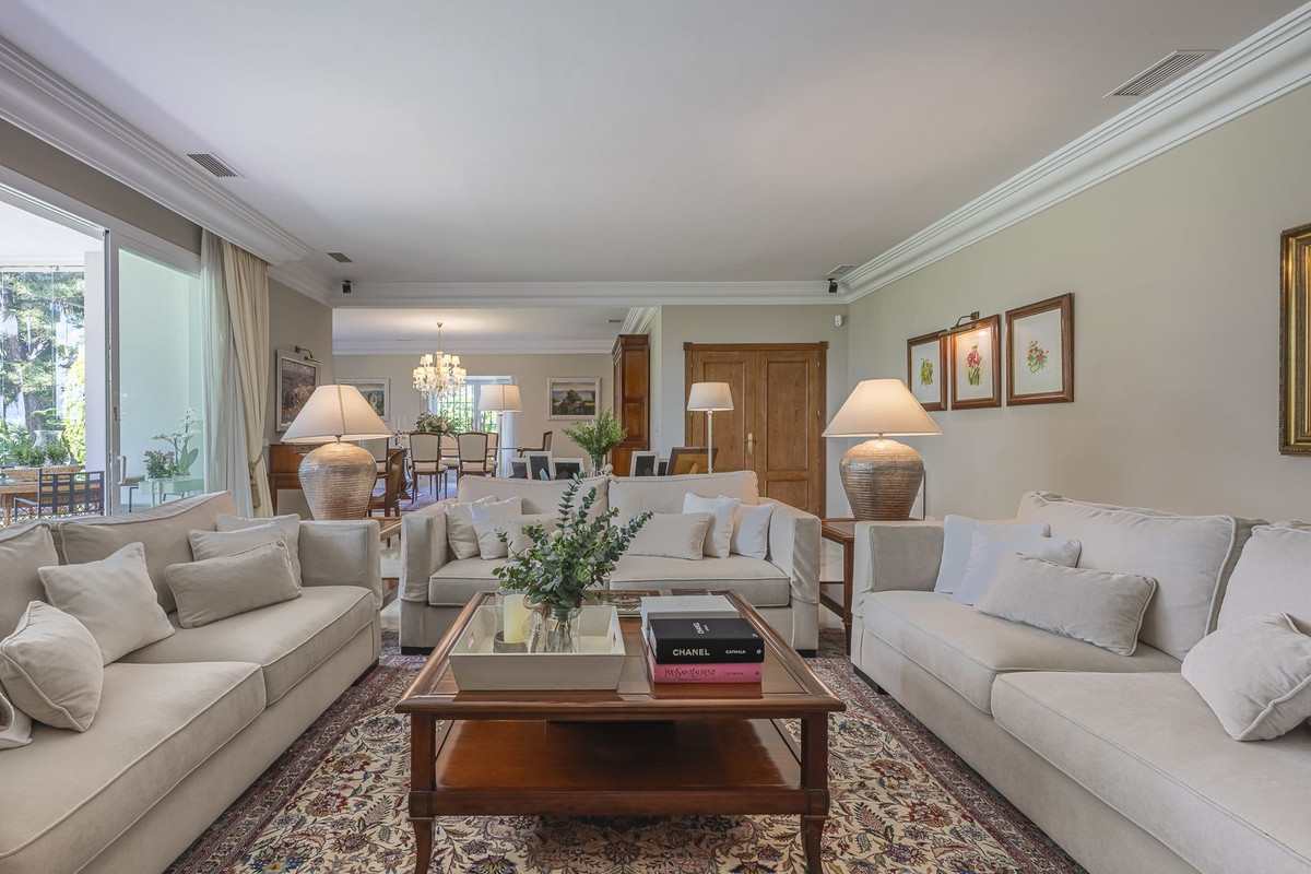 Huis te koop in Guadalmina Alta | 4 slaapkamers H5067145