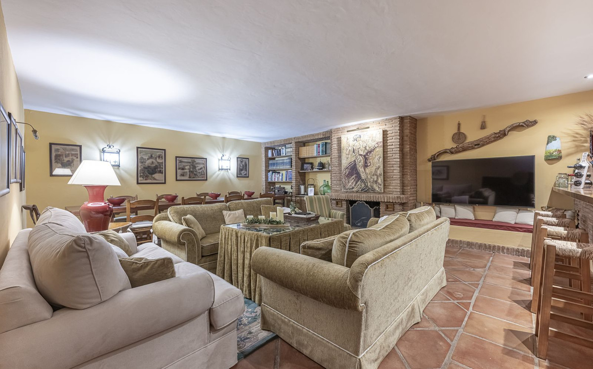 Huis te koop in Guadalmina Alta | 4 slaapkamers H5067145