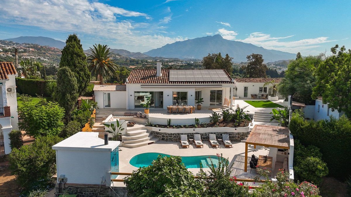 Huis te koop in Guadalmina Alta | 4 slaapkamers H5121763