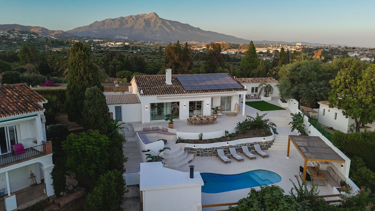 Huis te koop in Guadalmina Alta | 4 slaapkamers H5121763