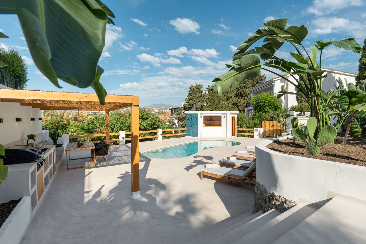 Huis te koop in Guadalmina Alta | 4 slaapkamers H5121763