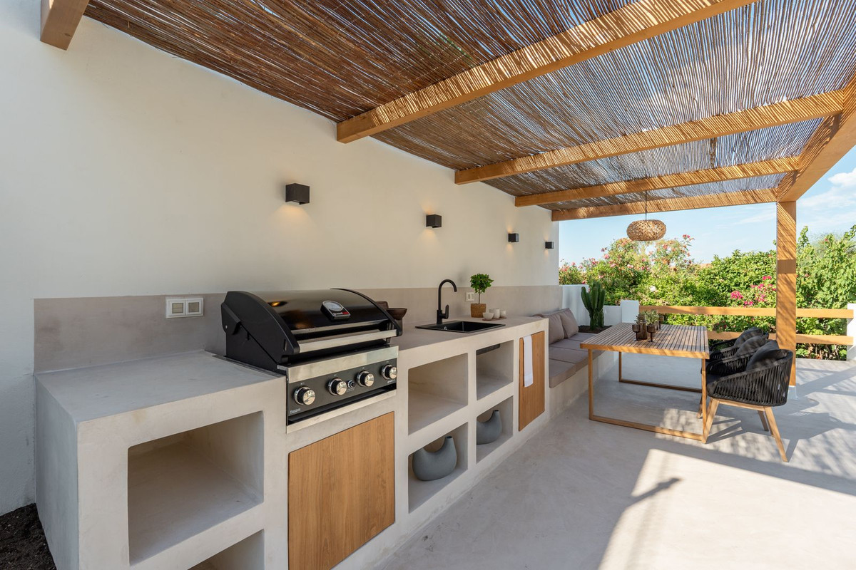 Huis te koop in Guadalmina Alta | 4 slaapkamers H5121763
