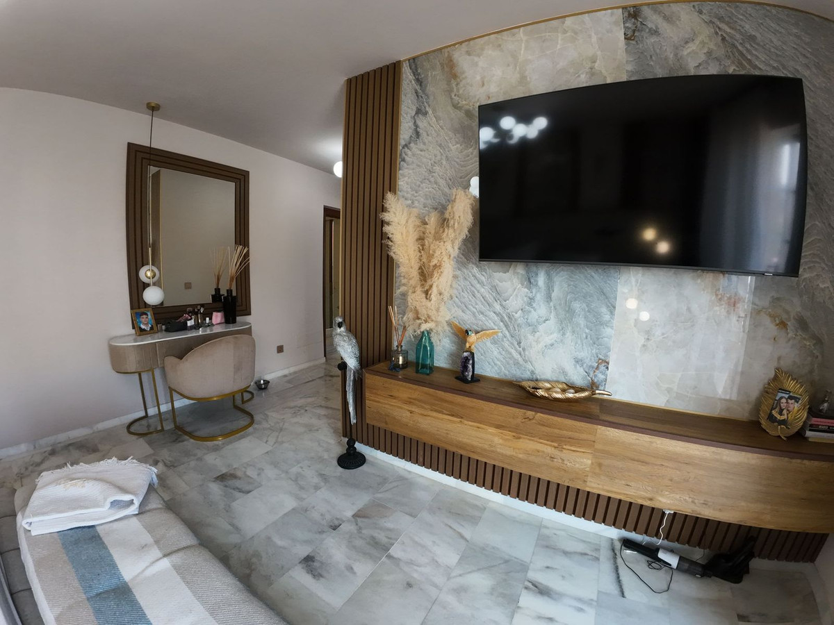 Huis te koop in Guadalmina Alta | 7 slaapkamers H5147371