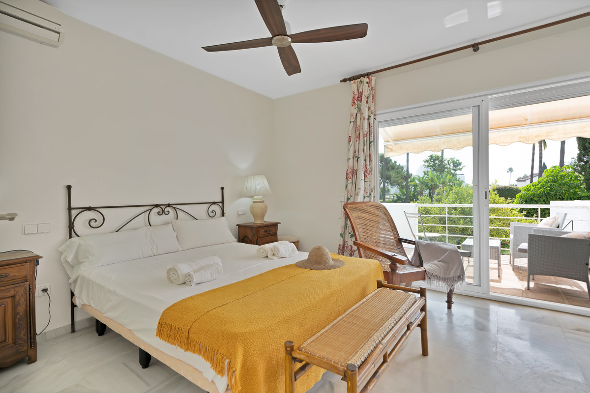 Huis te koop in Guadalmina Alta | 5 slaapkamers H5150317