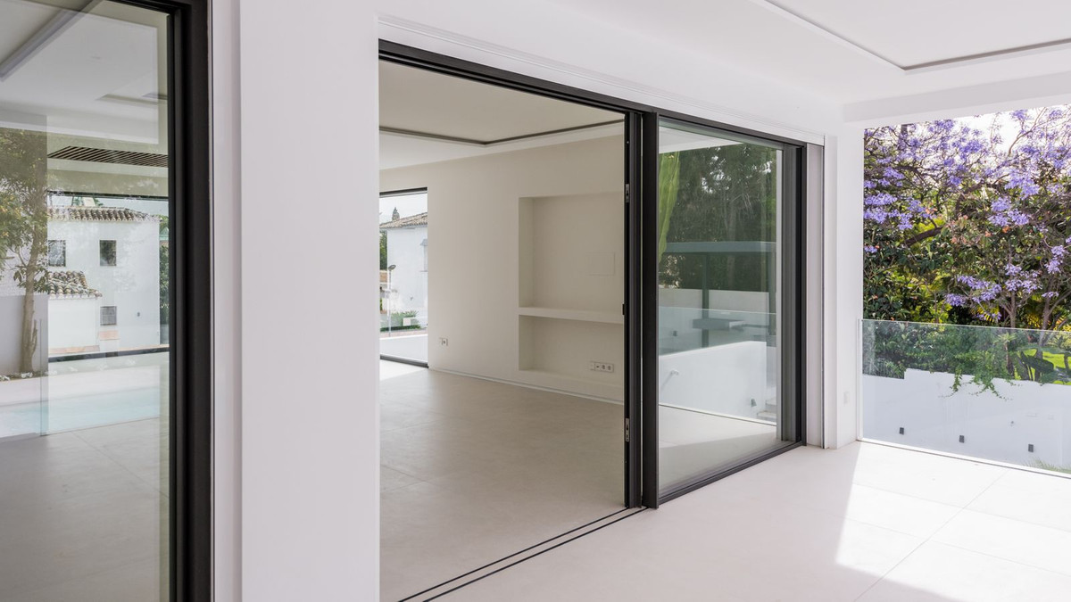 Property main view 33