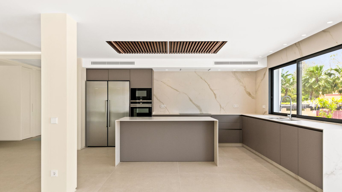 Property main view 42