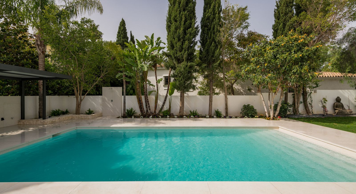 Property main view 50